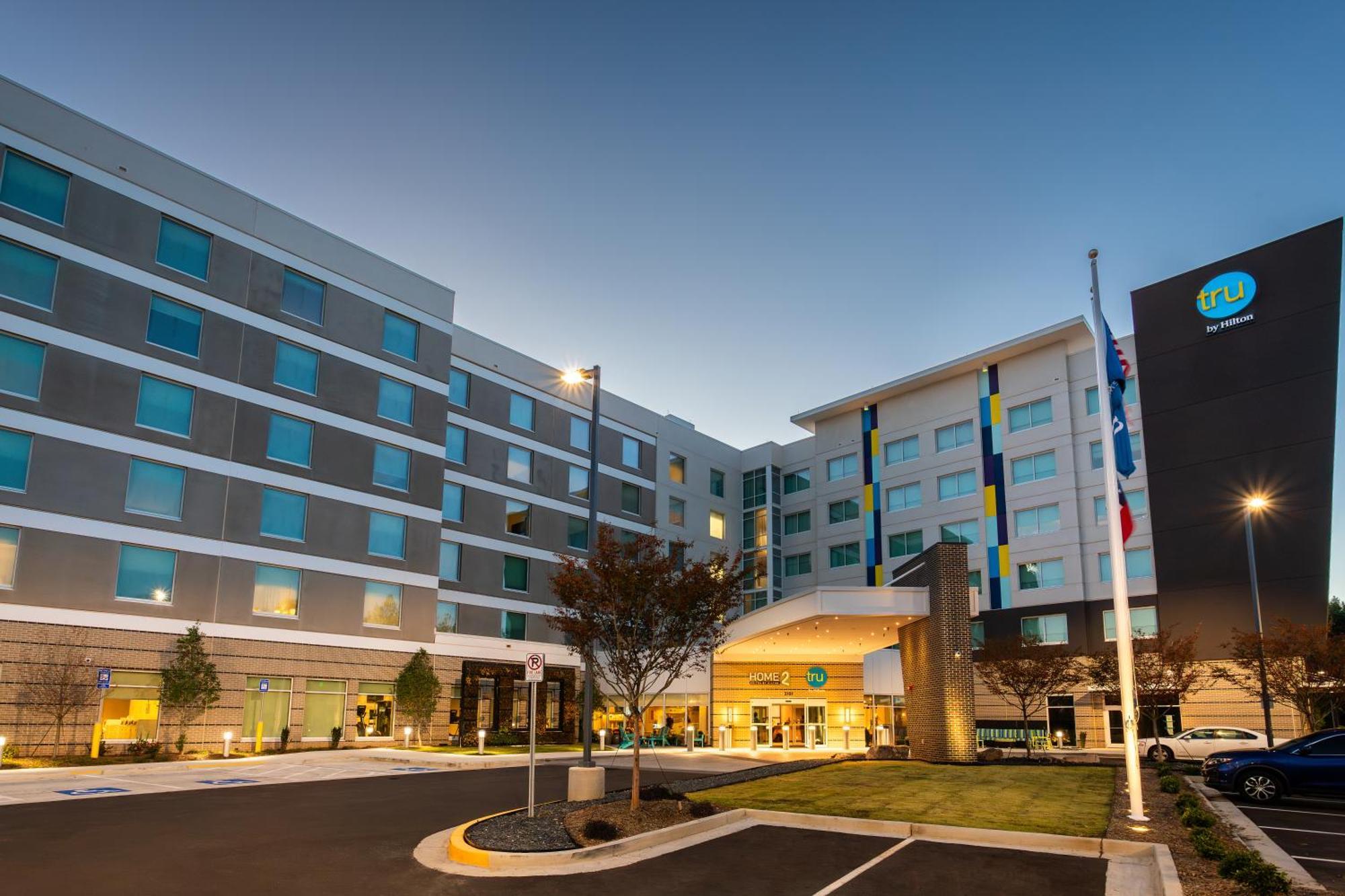 Tru By Hilton Atlanta Airport College Park Hotel Exterior photo